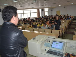 理信學(xué)院舉辦軟件外包專業(yè)講座，邀請(qǐng)企業(yè)專家分享行業(yè)前沿